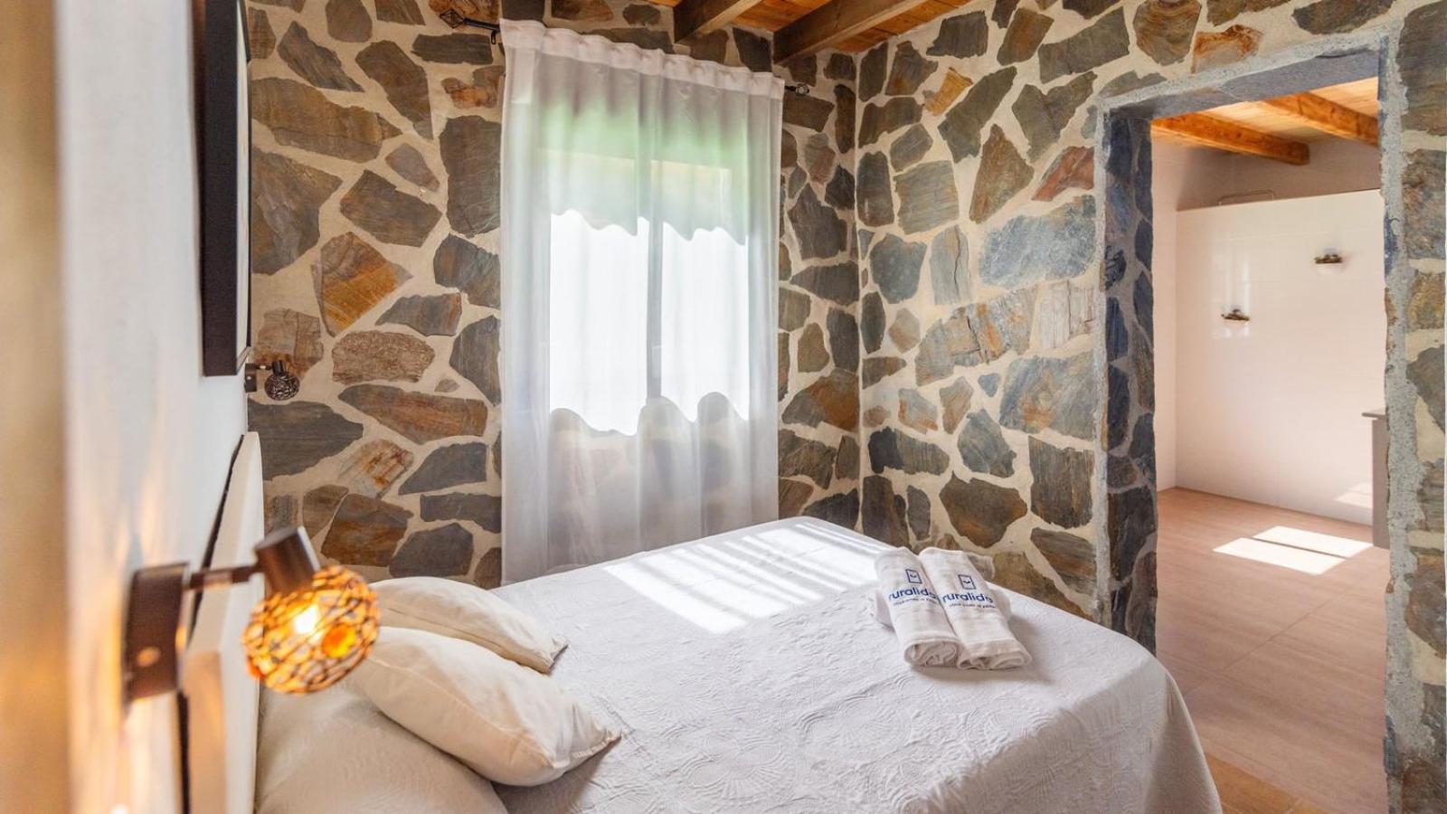Cabana De Piedra El Borge By Ruralidays Моклинехо Экстерьер фото